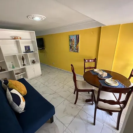 Apartamento Frente A La Playa!!!! En